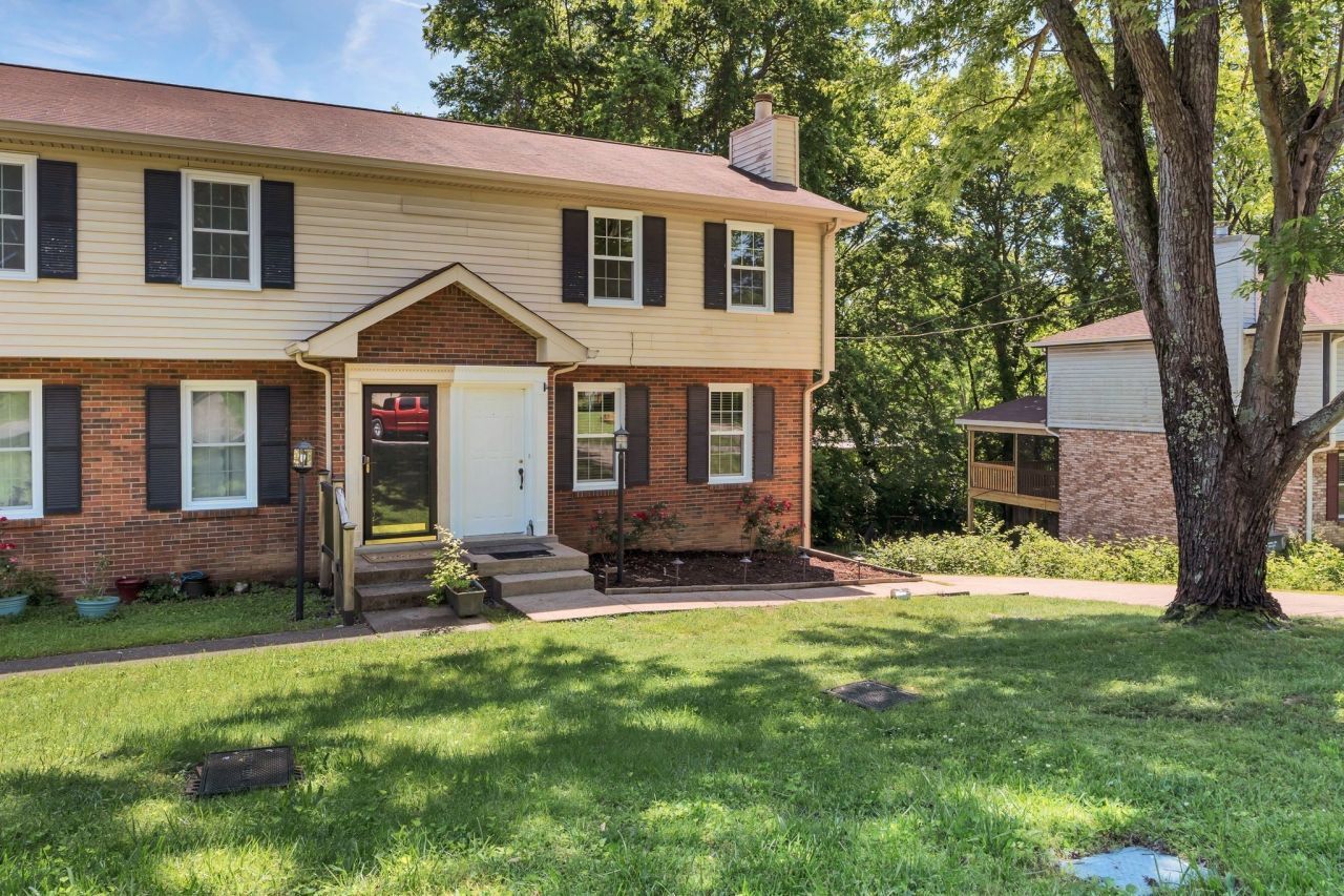 3206 Cedar Ridge Rd, Nashville, TN 37214 Main Photo