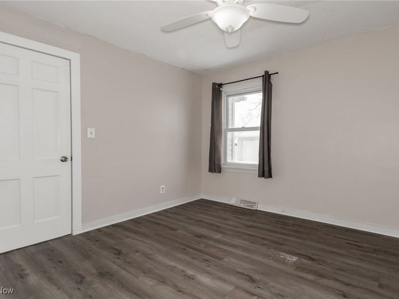 336 Waverly Road, Eastlake, OH 44095 Photo 21