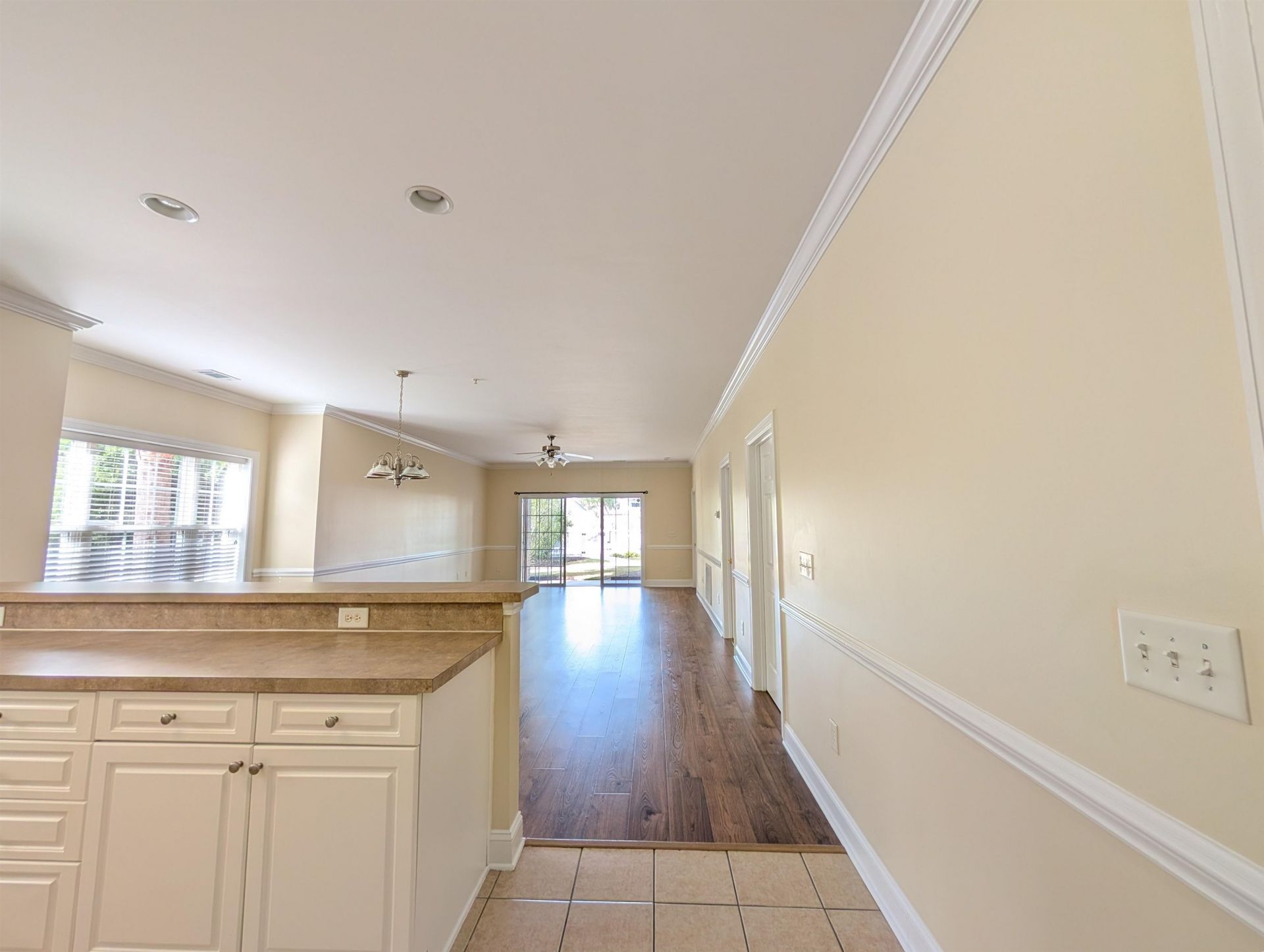 4803 Bovardia Pl. Photo 6