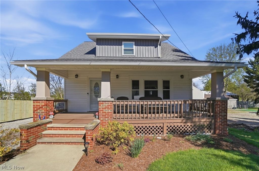 9391-9381 Columbia Road, Olmsted Falls, OH 44138