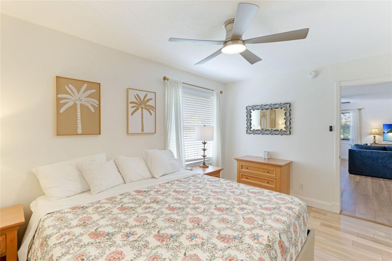 6905 Point Of Rocks Road, Sarasota, FL 34242 Photo