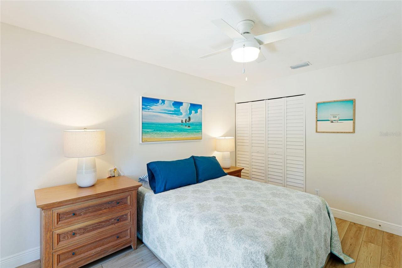 6905 Point Of Rocks Road, Sarasota, FL 34242 Photo