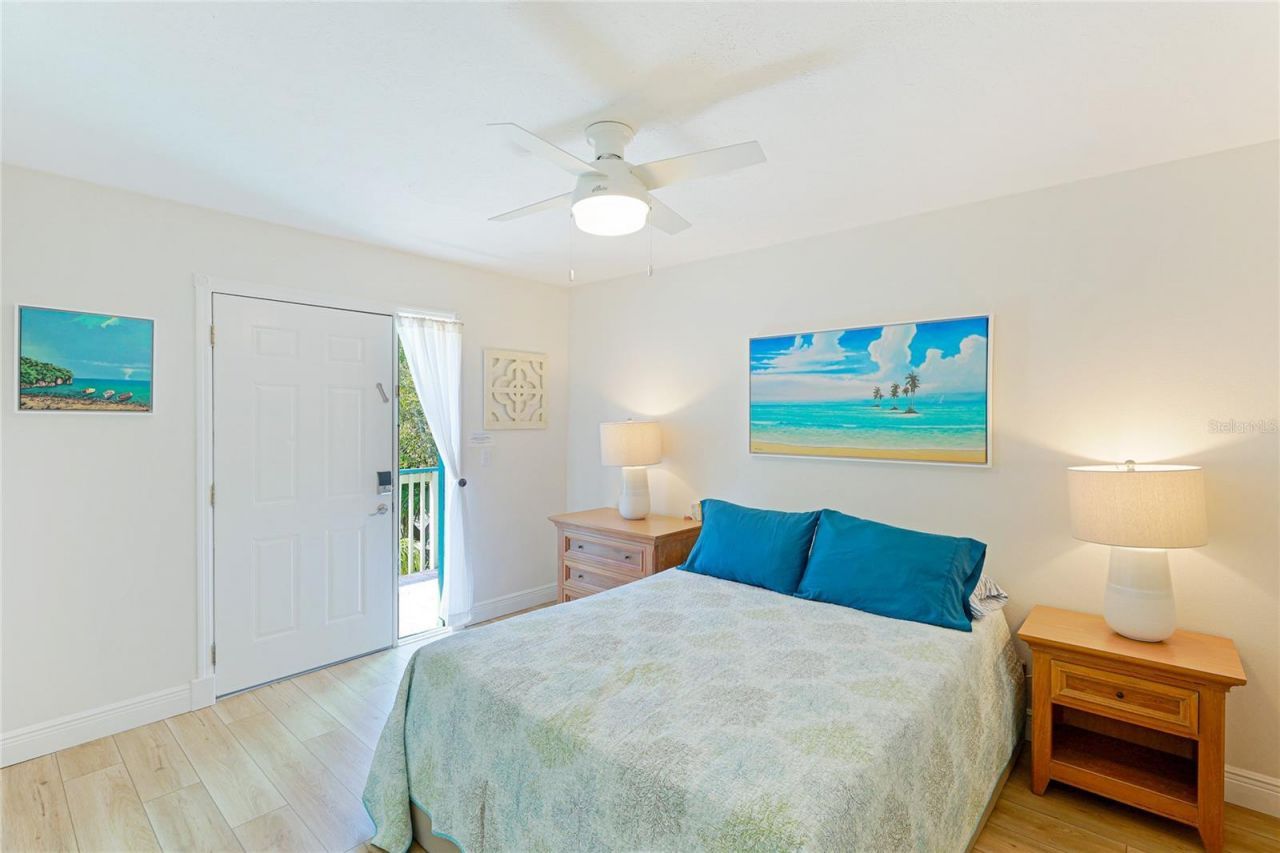 6905 Point Of Rocks Road, Sarasota, FL 34242 Photo