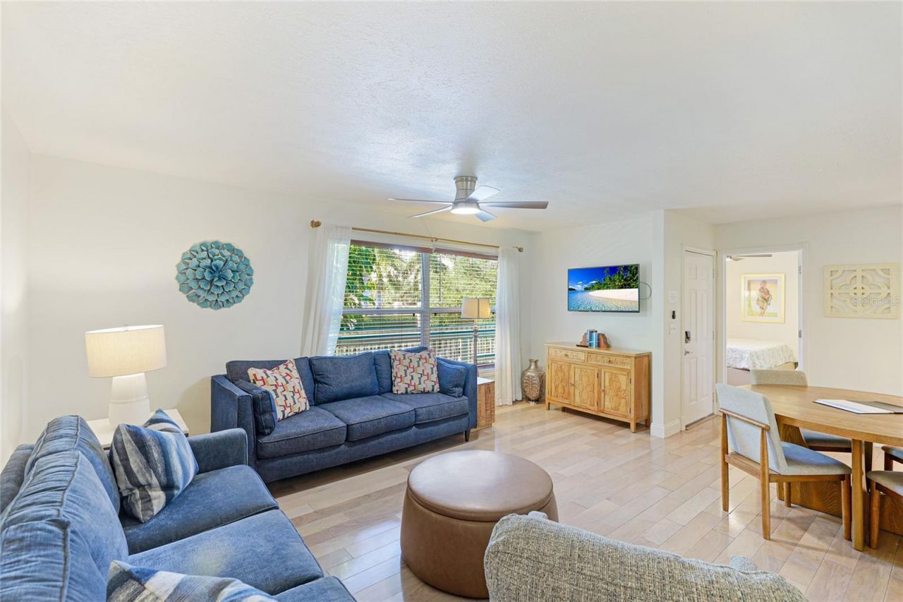 6905 Point Of Rocks Road, Sarasota, FL 34242 Photo