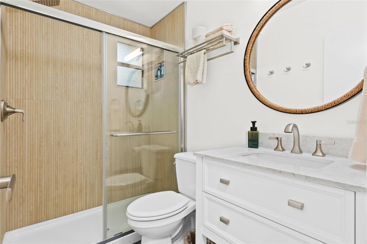 6905 Point Of Rocks Road, Sarasota, FL 34242 Photo