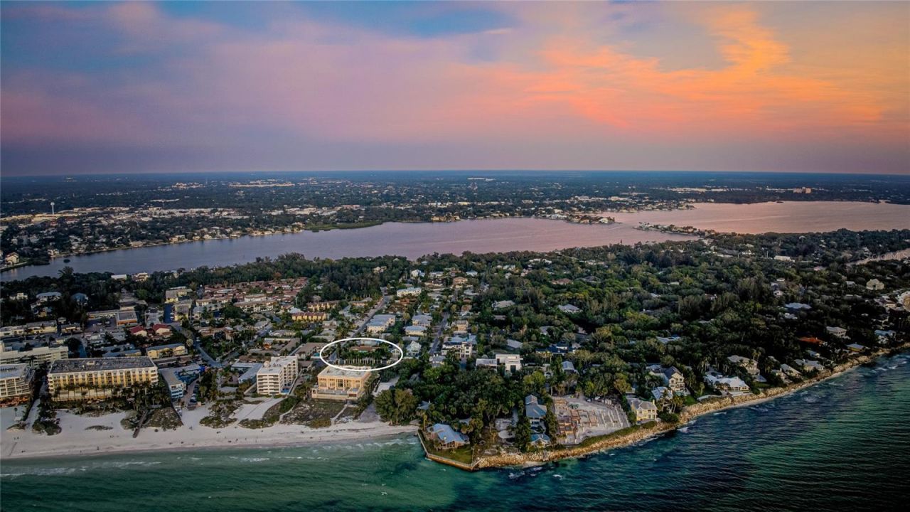 6905 Point Of Rocks Road, Sarasota, FL 34242 Photo