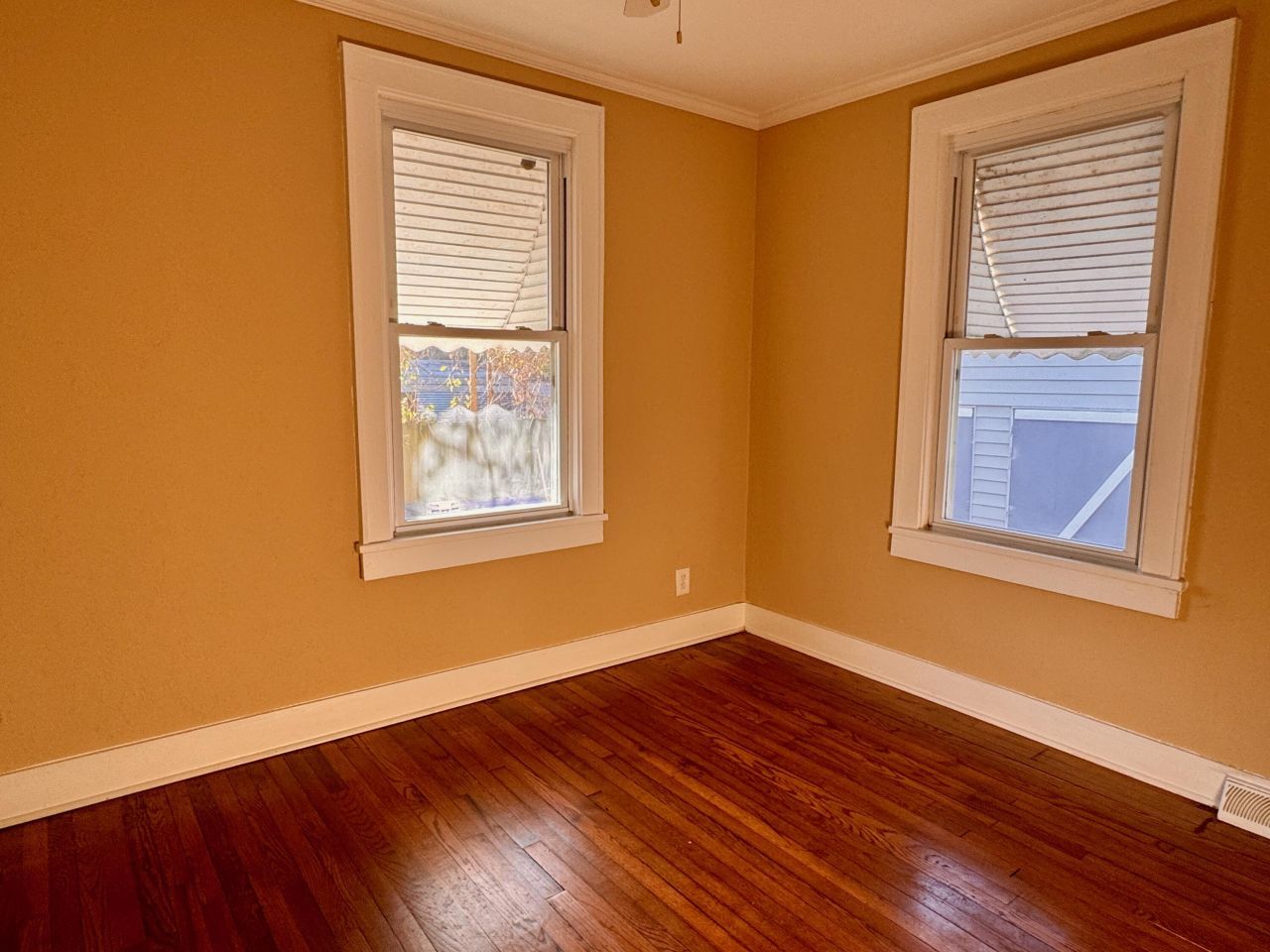 2652 Hull Street Photo 14