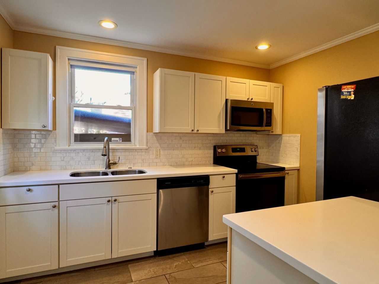 2652 Hull Street Photo 8