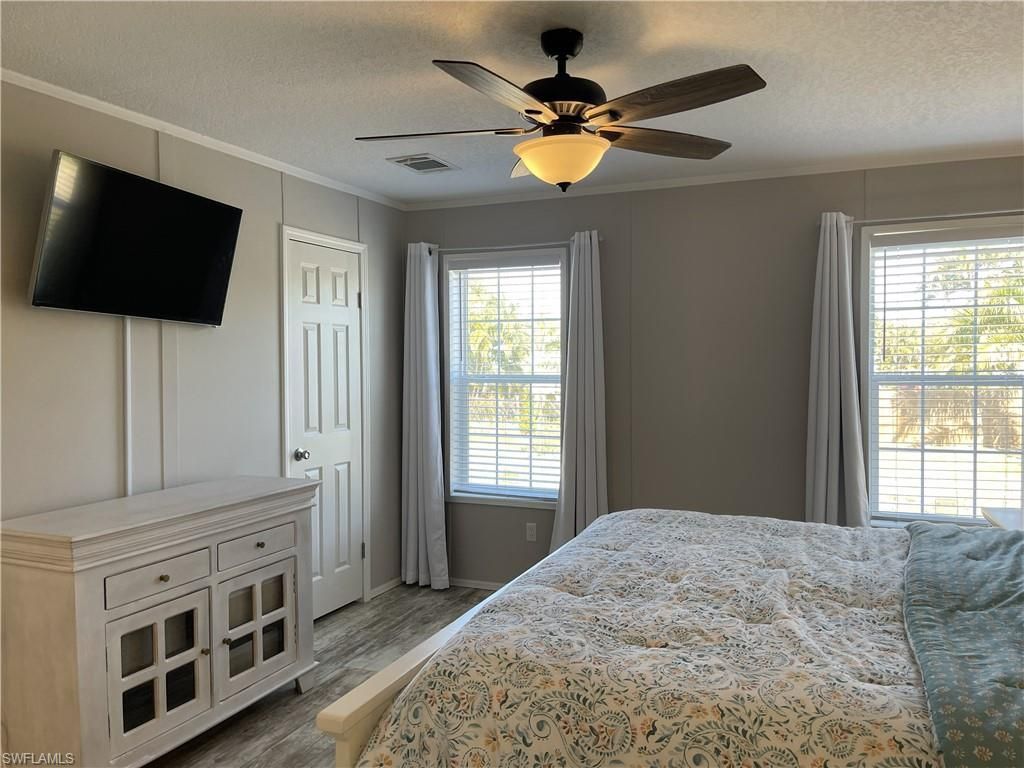 5520 Rainbow Dr, Bokeelia, FL 33922 Photo