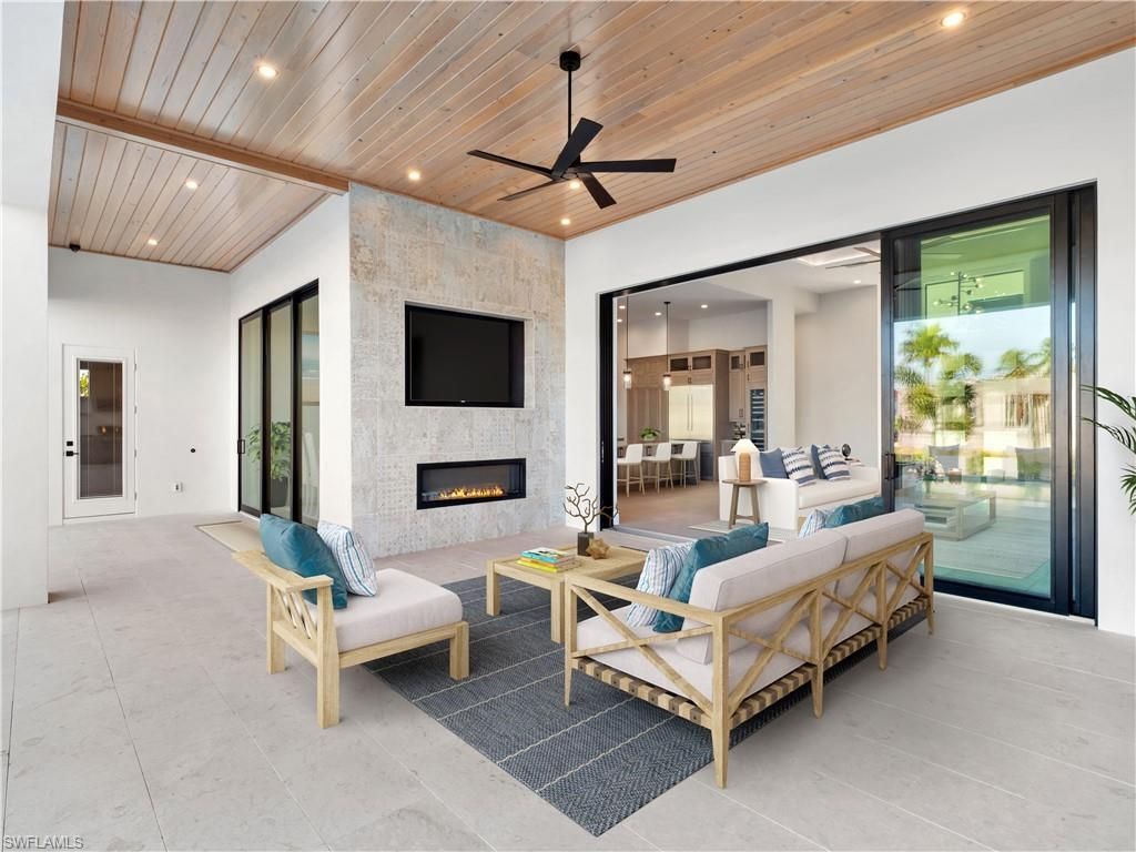 111 Montrose Dr, Fort Myers, FL 33919 Photo