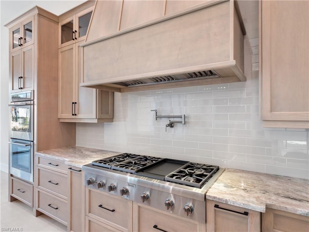 111 Montrose Dr, Fort Myers, FL 33919 Photo