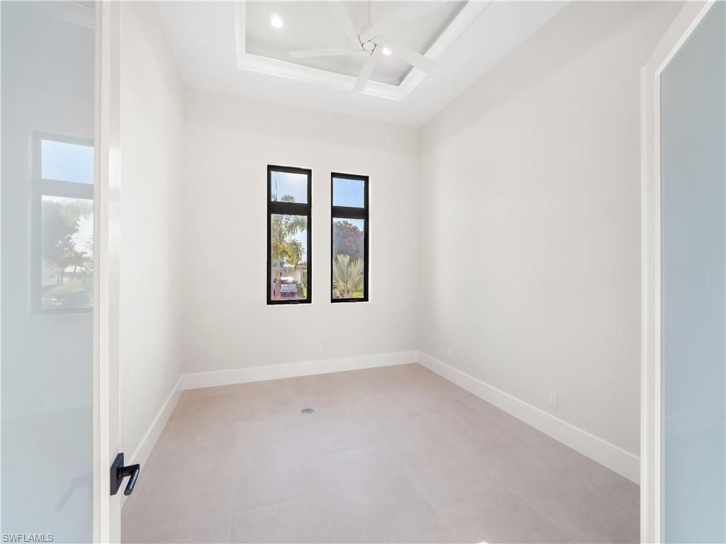 111 Montrose Dr, Fort Myers, FL 33919 Photo