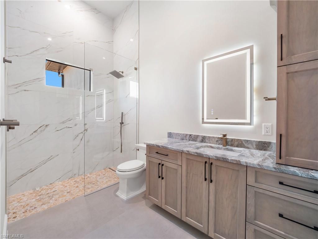 111 Montrose Dr, Fort Myers, FL 33919 Photo