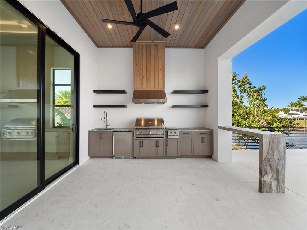 111 Montrose Dr, Fort Myers, FL 33919 Photo