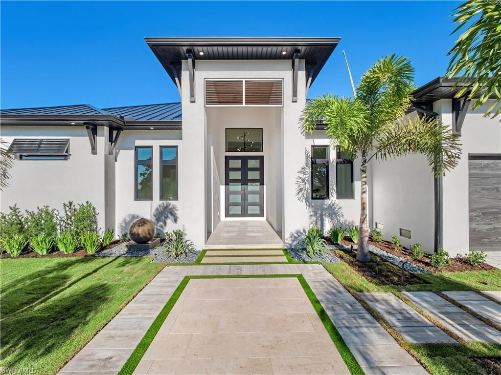 111 Montrose Dr, Fort Myers, FL 33919 Photo