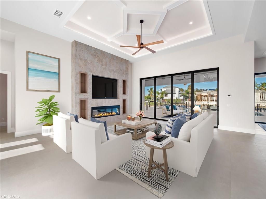 111 Montrose Dr, Fort Myers, FL 33919 Photo