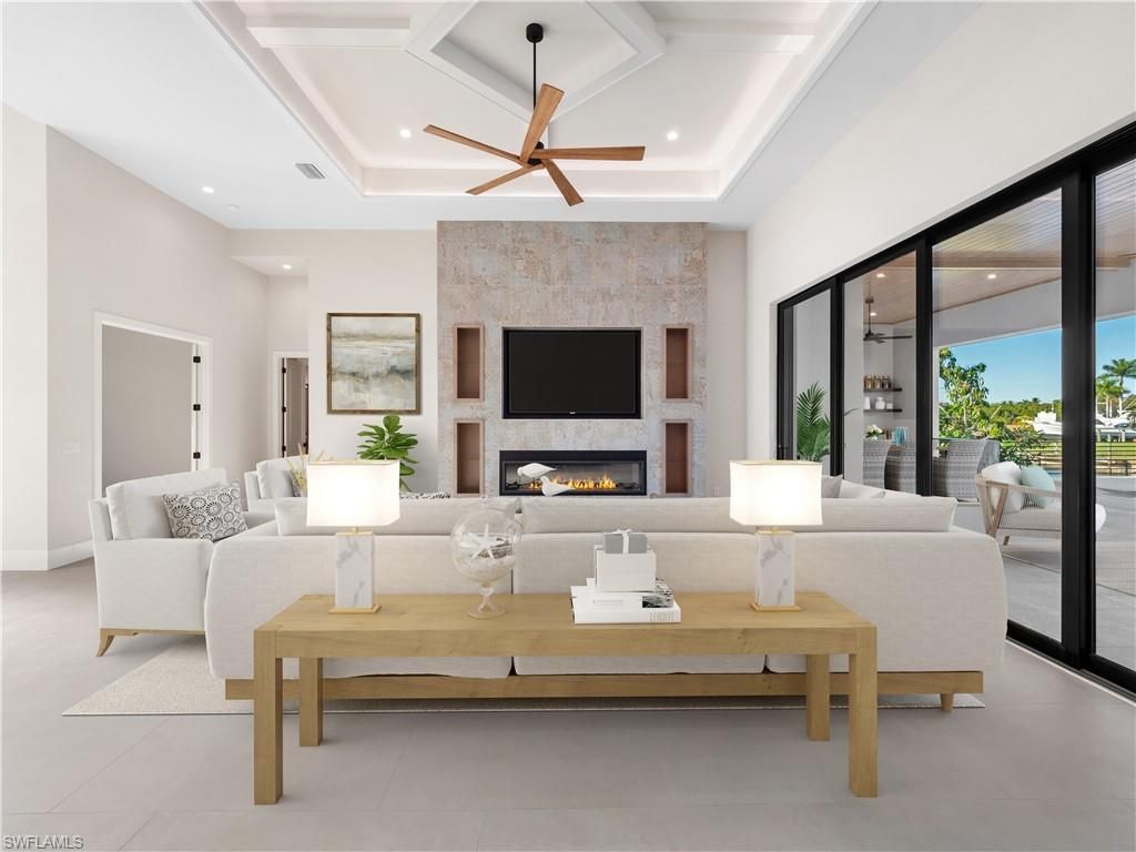 111 Montrose Dr, Fort Myers, FL 33919 Photo