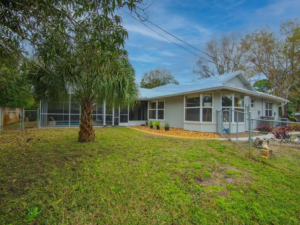 632 Benedictine Terrace, Sebastian, FL 32958 Photo