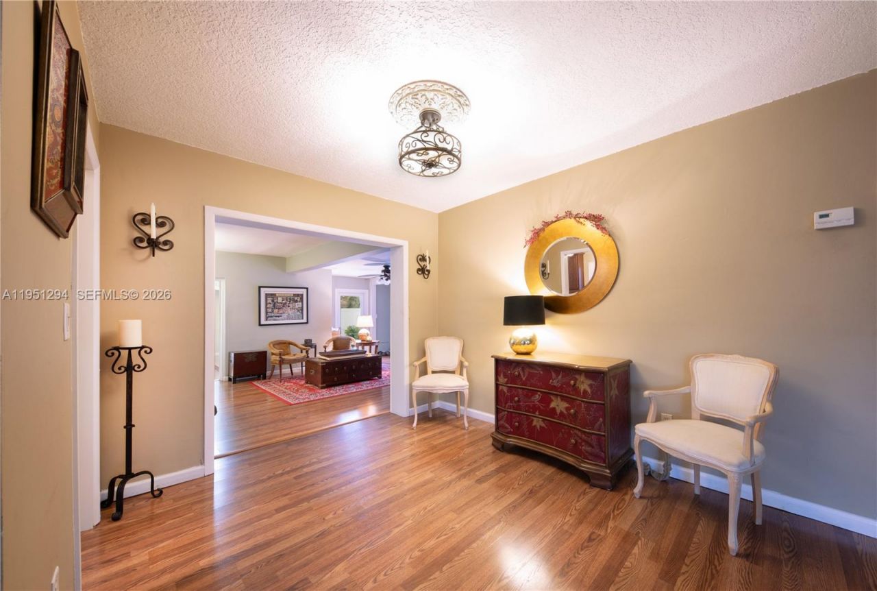 6661 SW 6th St, Pembroke Pines, FL 33023 Photo