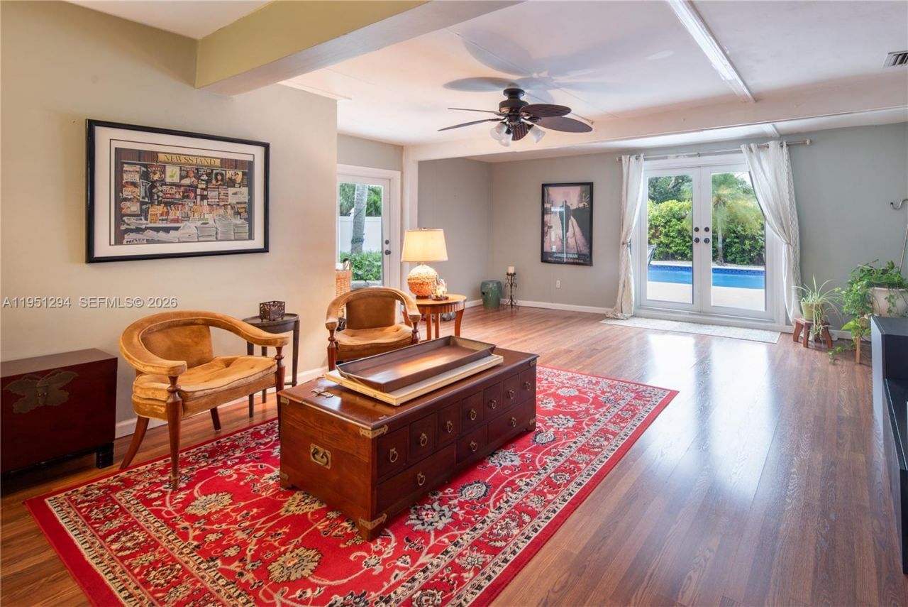 6661 SW 6th St, Pembroke Pines, FL 33023 Photo