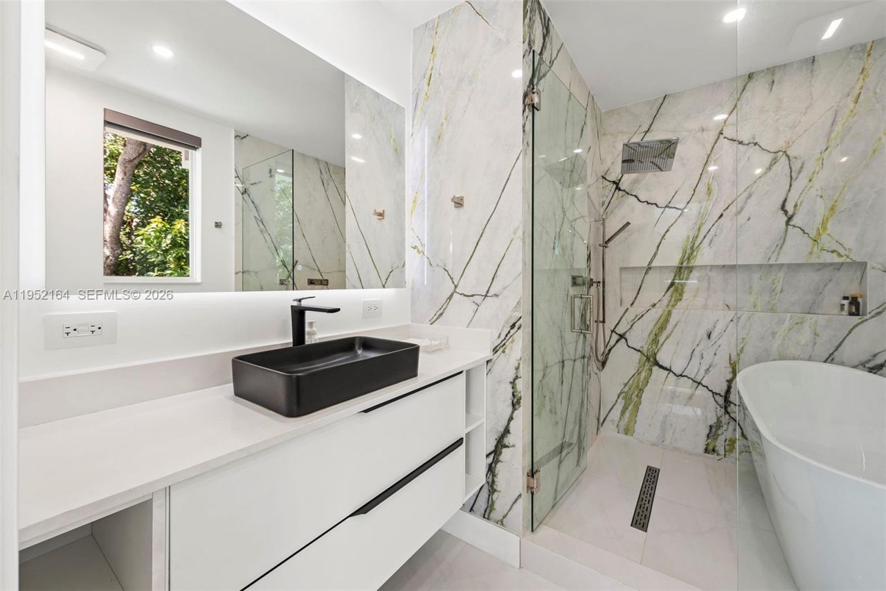 13600 SW 67th Ave , Palmetto Bay, FL 33158 Photo