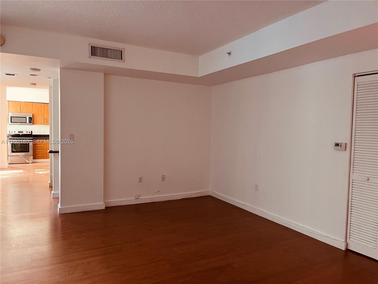 601 NE 23rd St, Unit TH4, Miami, FL 33137 Photo