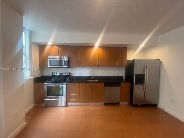 601 NE 23rd St, Unit TH4, Miami, FL 33137 Photo