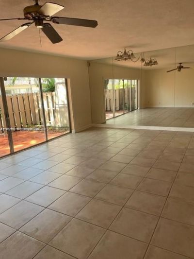 879 NW 81st Way, Unit 4, Plantation, FL 33324 Photo