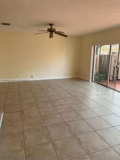 879 NW 81st Way, Unit 4, Plantation, FL 33324 Photo