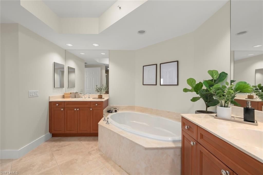 23540 Via Veneto Blvd, Unit 602, Bonita Springs, FL 34134 Photo