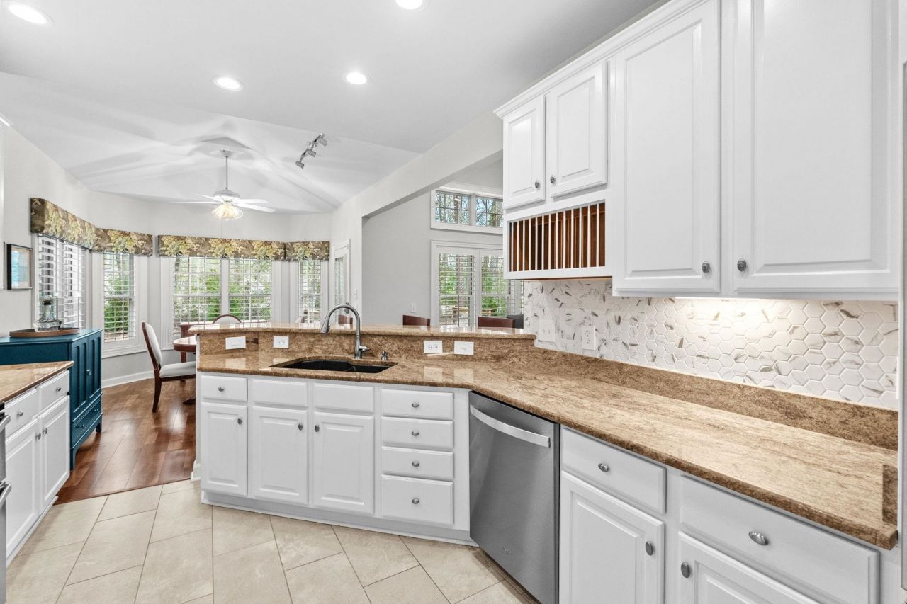 1301 Clipper Rd. Photo 13