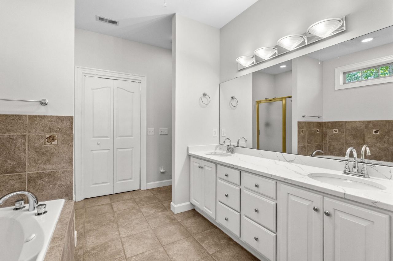 1301 Clipper Rd. Photo 22