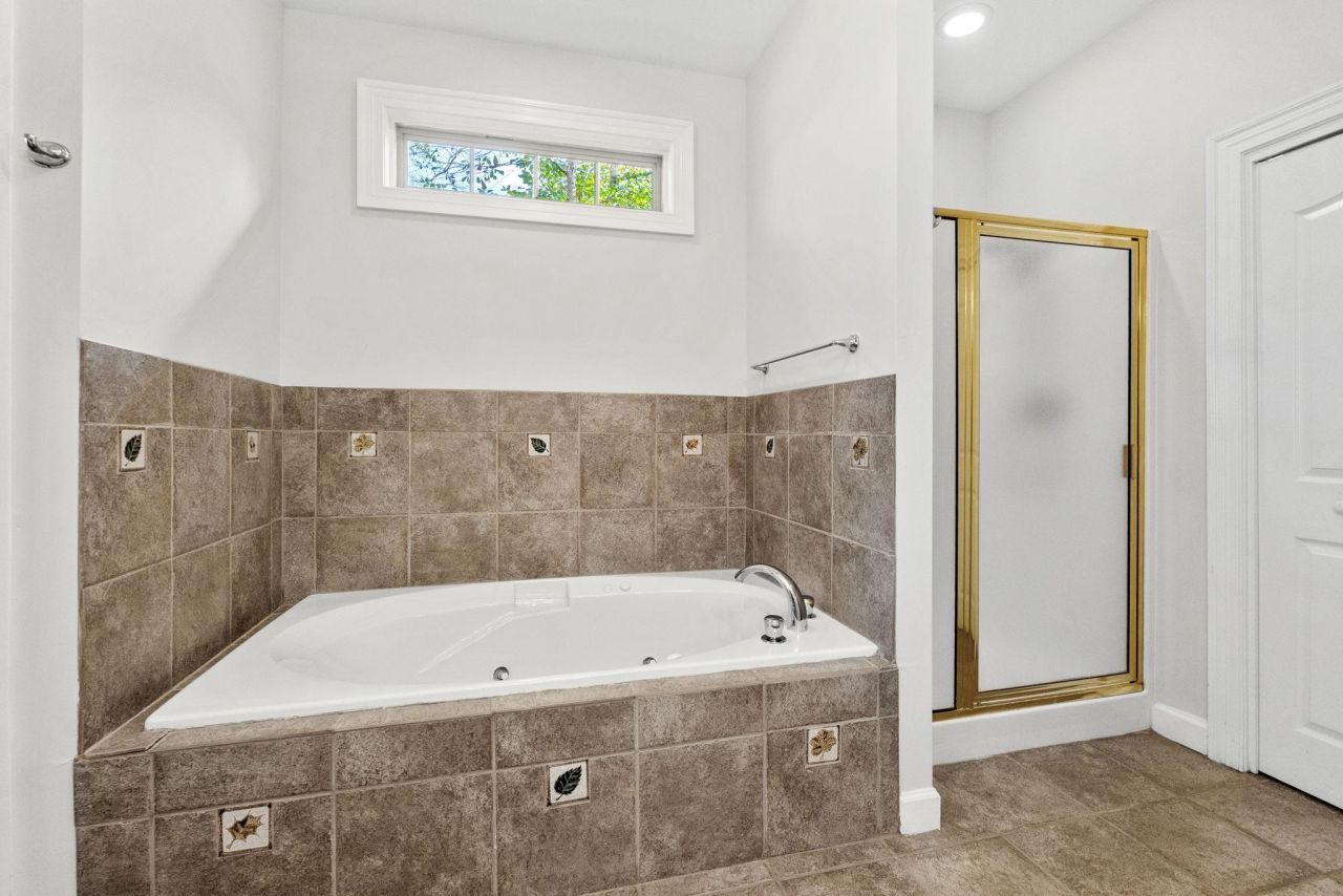 1301 Clipper Rd. Photo 23