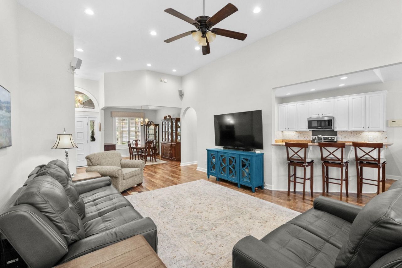 1301 Clipper Rd. Photo 5