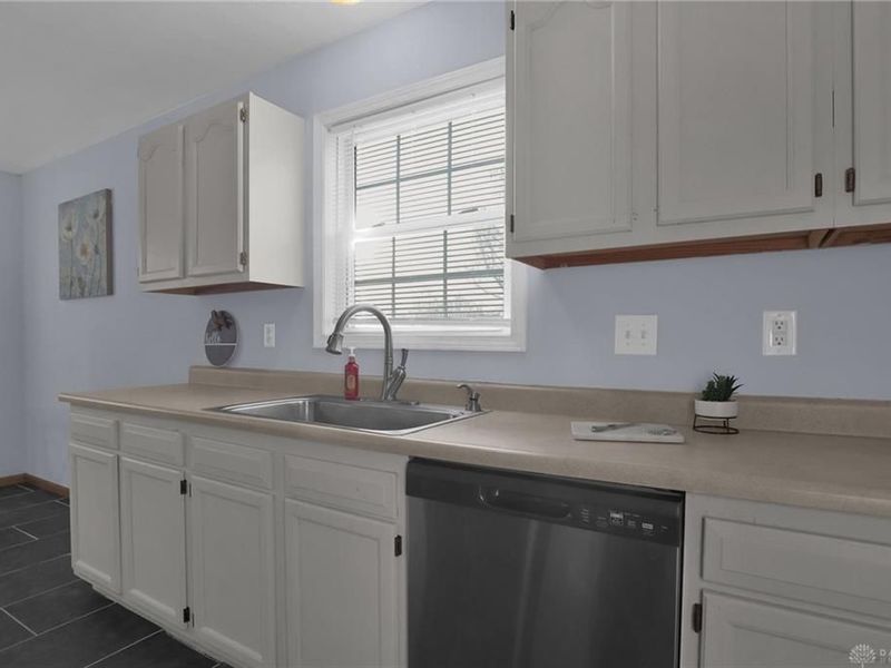 301 Seville Drive, Urbana, OH 43078 Photo 12