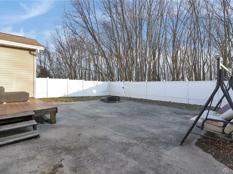 301 Seville Drive, Urbana, OH 43078 Photo 30