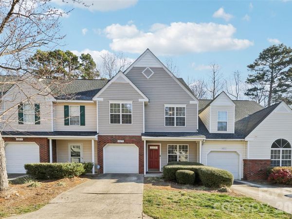 10213 University Park Lane, Charlotte, NC 28213