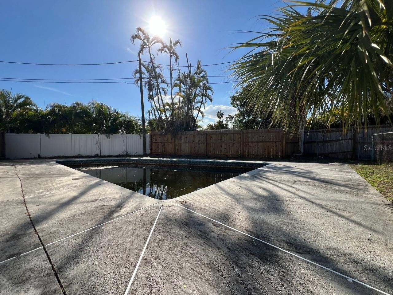 4118 Carson Street Ne, Saint Petersburg, FL 33703 Photo