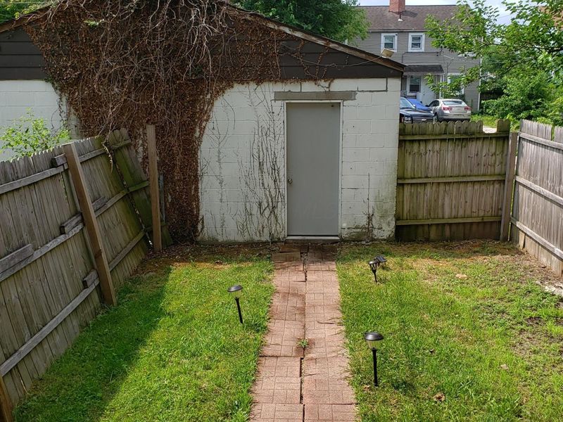 1129 E 23rd Avenue, Unit 1129 - 113, Columbus, OH 43211 Photo 11