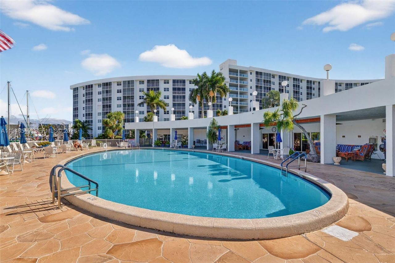 2731 NE 14th St Cswy , Unit 1019, Pompano Beach, FL 33062 Photo