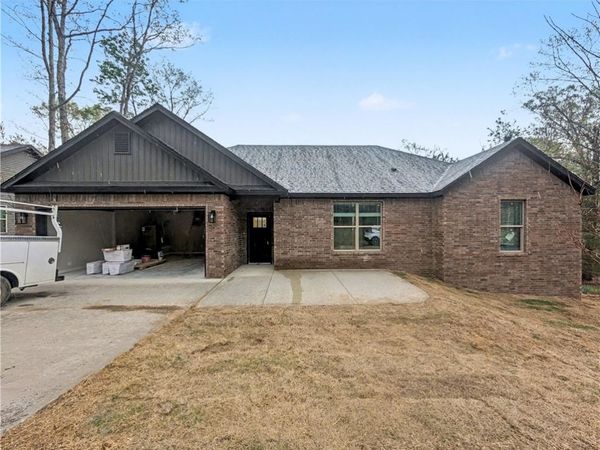 92 Ayr Drive, Bella Vista, AR 72715