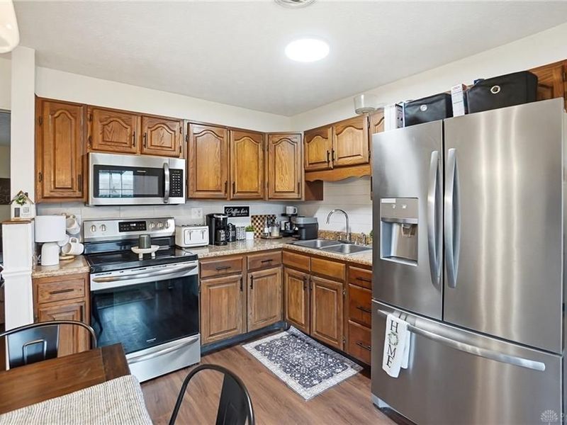 624 Georgia Drive, Xenia, OH 45385 Photo 6