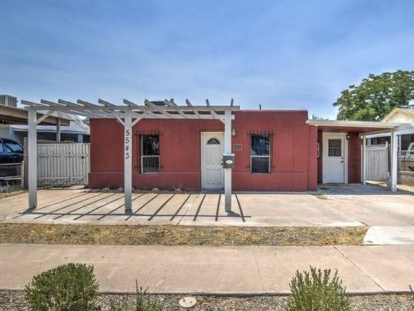 5543 W GARDENIA Avenue, Glendale, AZ 85301