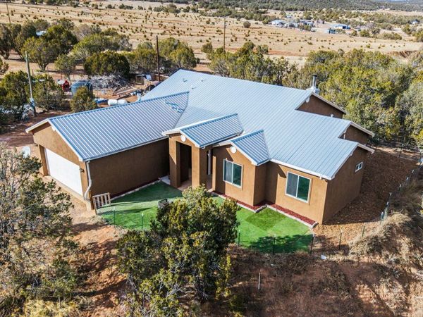 7 Charles Way, Edgewood, NM 87015