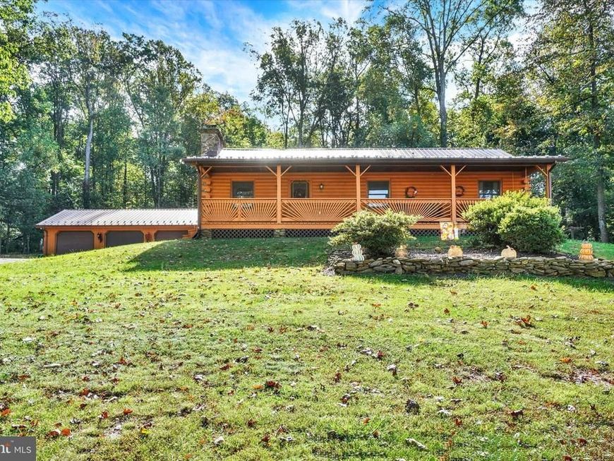 1067 Hametown Road, Glen Rock, PA 17327 Main Photo