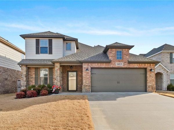 1413 Park Street, Lowell, AR 72745