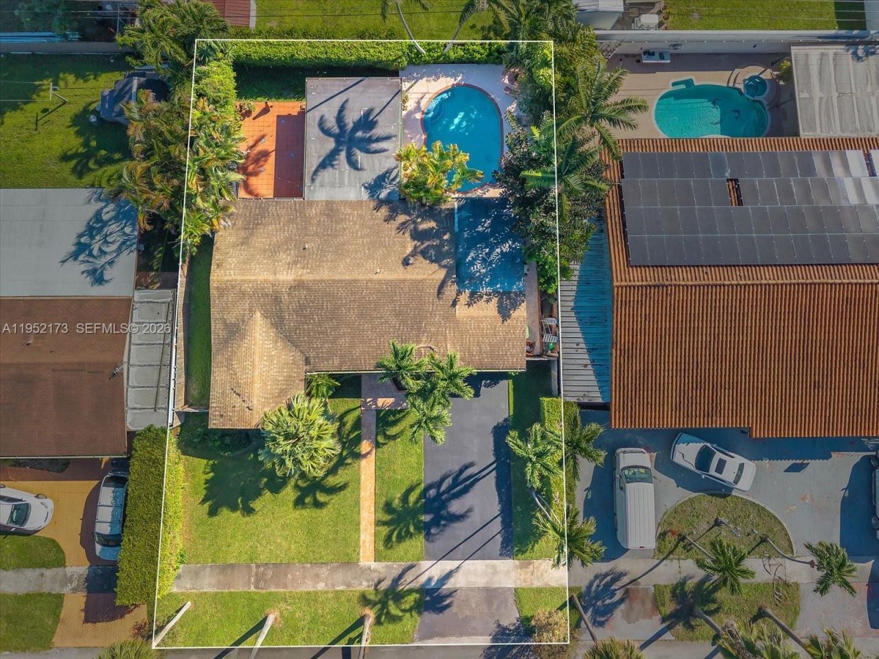 1300 W 77th St, Hialeah, FL 33014 Photo