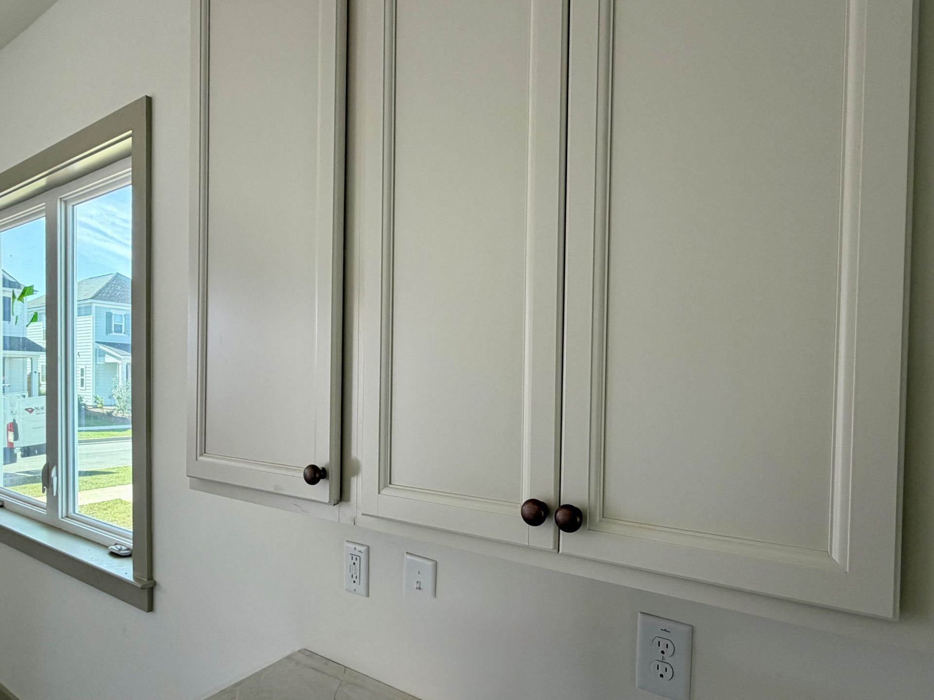 716 Rumbling Leaf Lane Photo 20