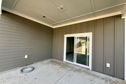 716 Rumbling Leaf Lane photo 4