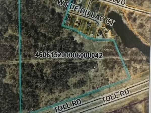 N Rue Du Lac Court, LaPorte, IN 46350